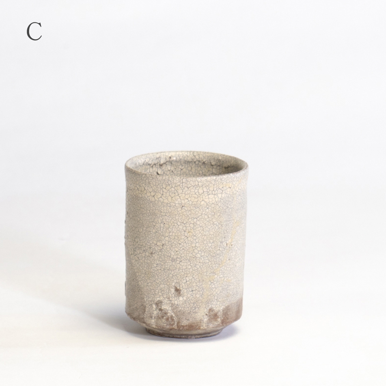 尾形アツシ 縁刷毛目 酒器 片口 ぐい呑み 尾形アツシ 縁刷毛目 酒器 片口 ぐい呑み