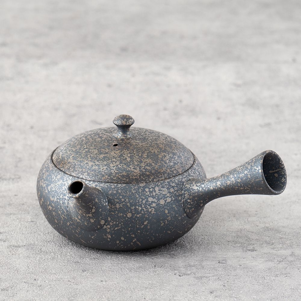 徳太] 灰釉急須 220cc｜きみくらオンラインショップ